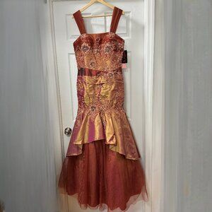 Exquisite Iridescent Prom Wedding Formal Gown Dress Size 12 Ally's NEW WITH TAGS